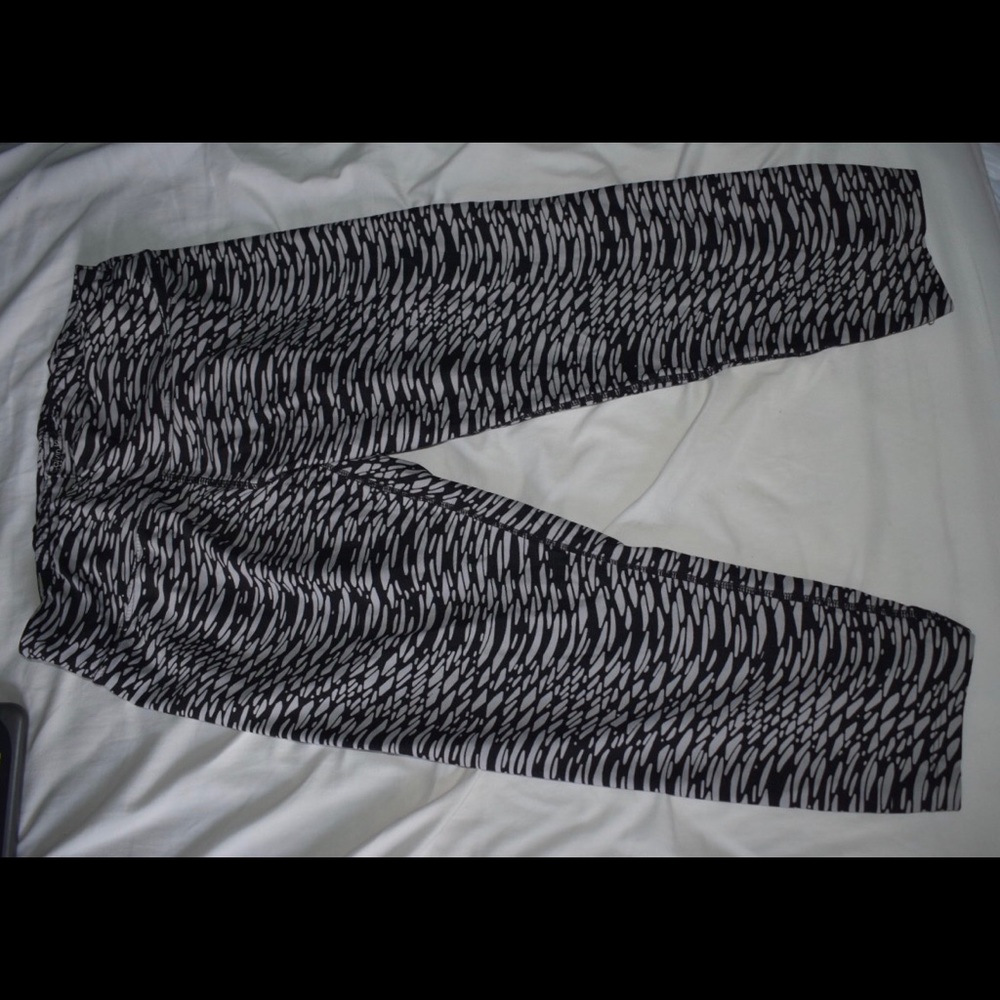 Calvin Klein Capri Leggings
